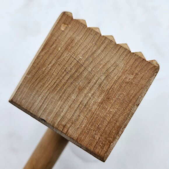 Disneyland New Orleans Square Meat Tenderizer Mallet Wood Kitchen Tool Barbecue - Picture 4 of 7